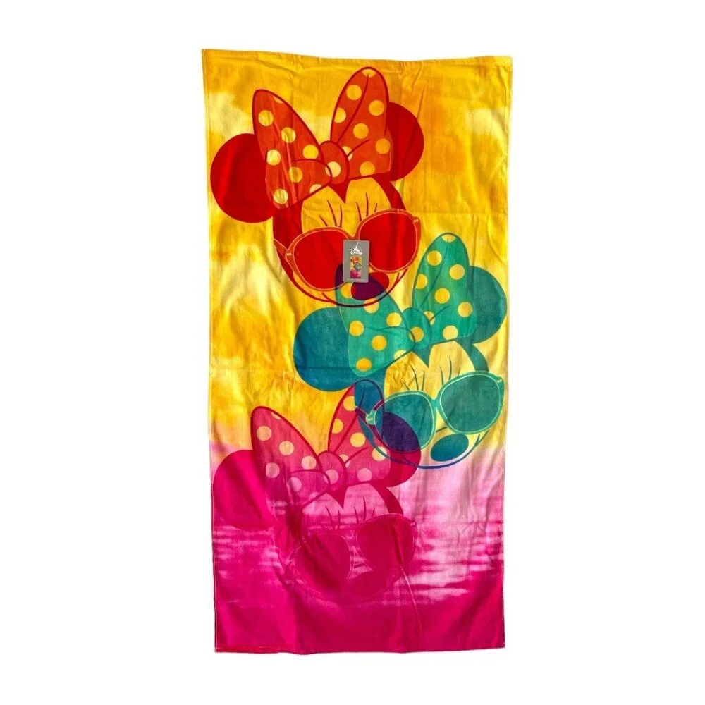 Disney Store Minnie Mouse Colorful Beach Towel